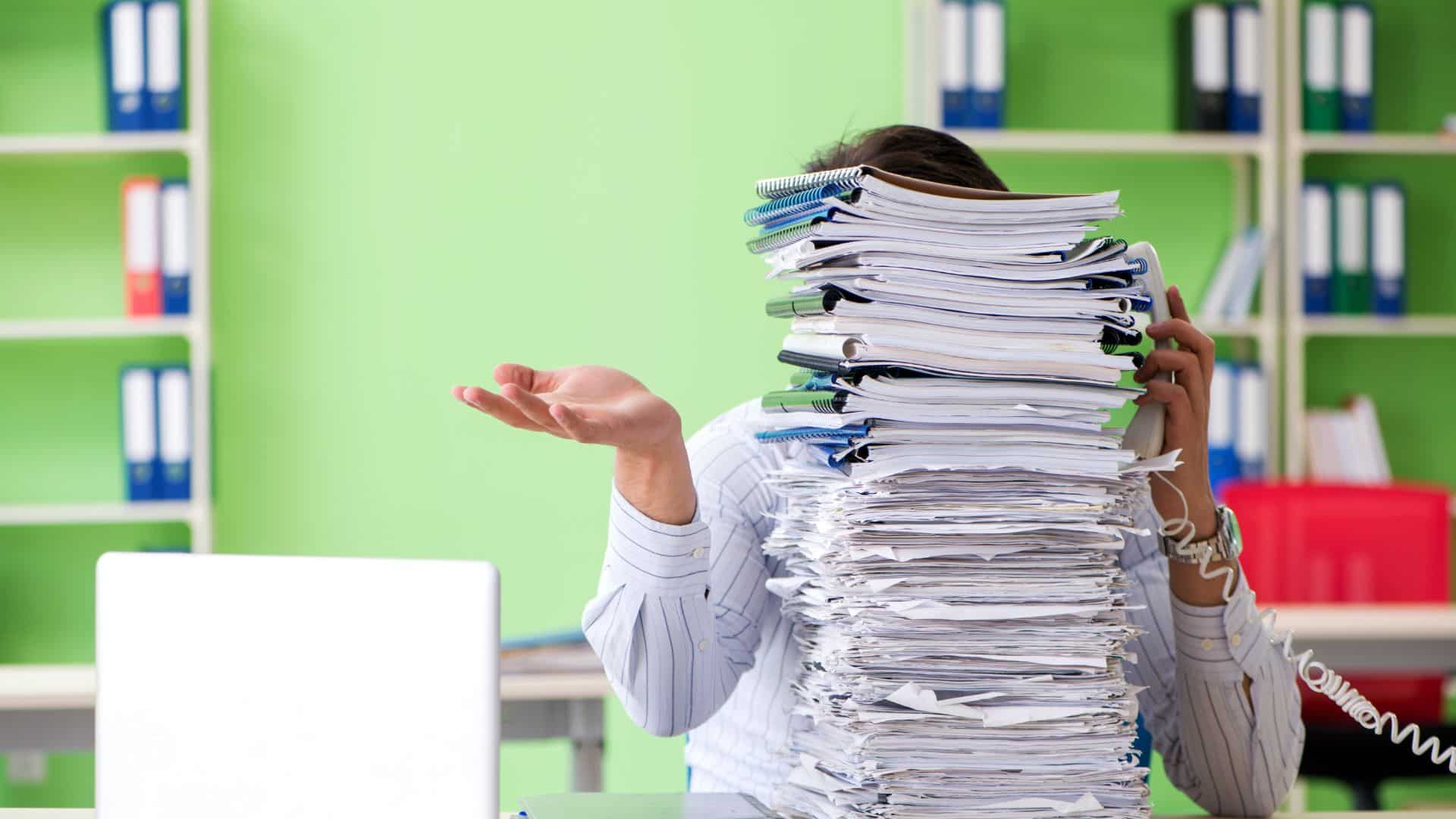 Are manual tasks holding you back Why Manual Commission Management is Holding You Back