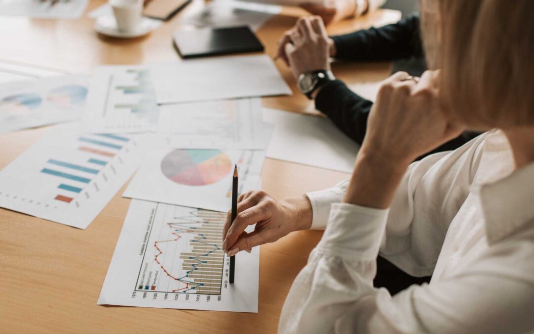 A Complete Guide to Sales Pipeline Stages: From Plan to Pay