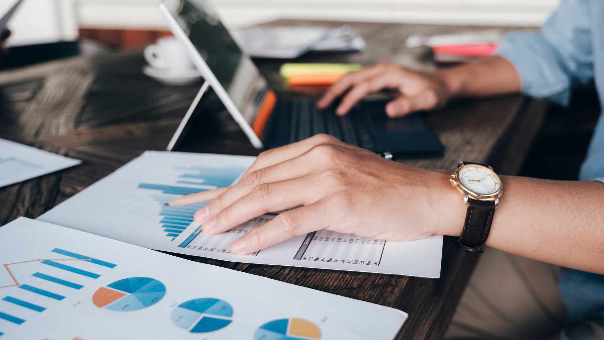sales strategy template featured image sales strategy template featured image