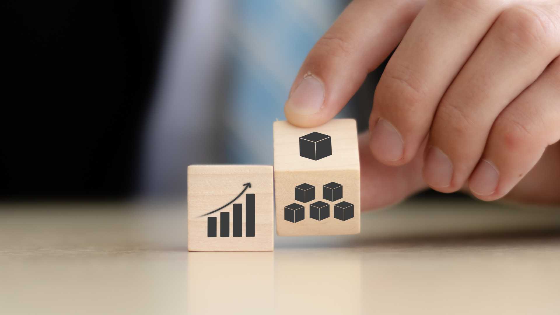 forecasting mistakes to avoid featured image forecasting mistakes to avoid featured image