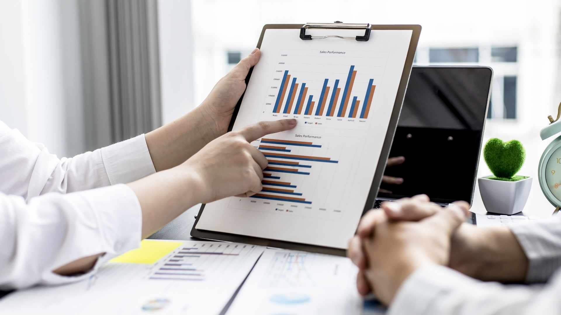 how to shift campaign measurement from mqls to pipeline influenced featured image