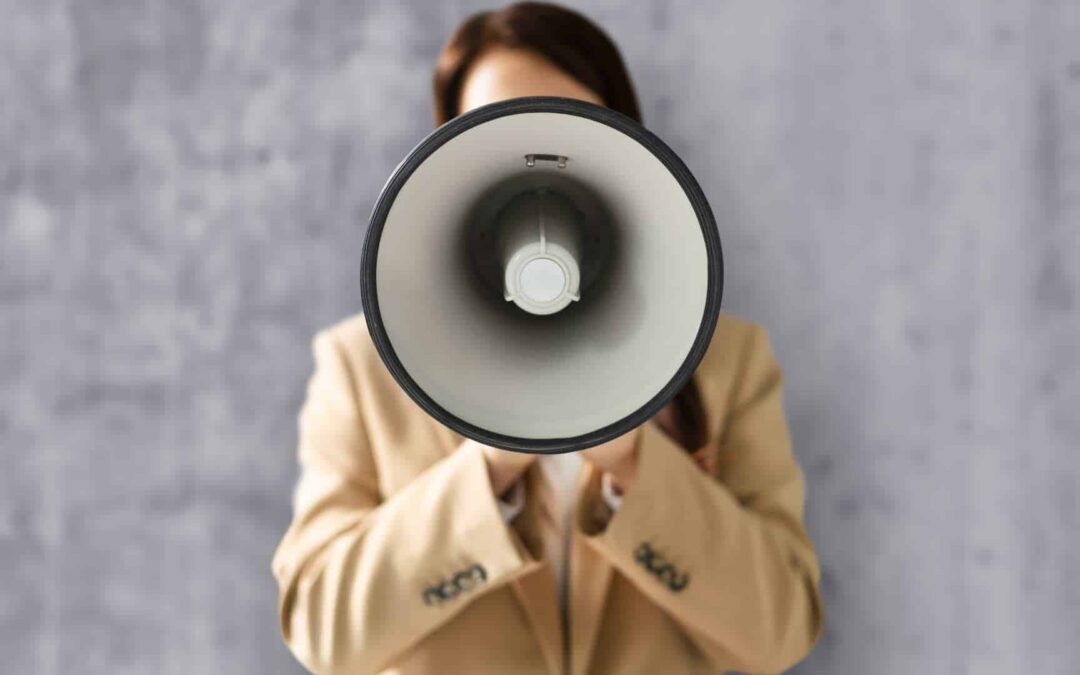 Brand Voice Guide: How to Build, Scale, and Measure Voice Consistency Across Your Revenue Organization