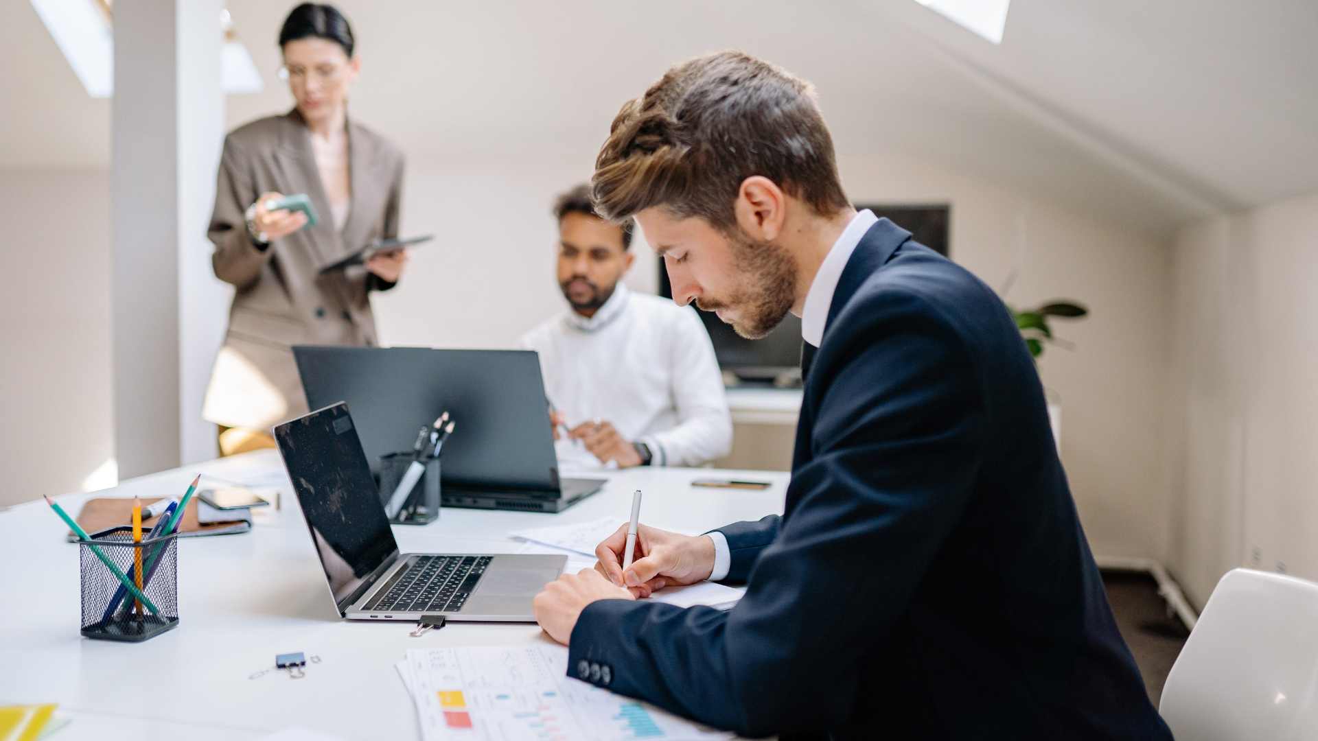 how to build an ai-content workflow featured image how to build an ai-content workflow featured image