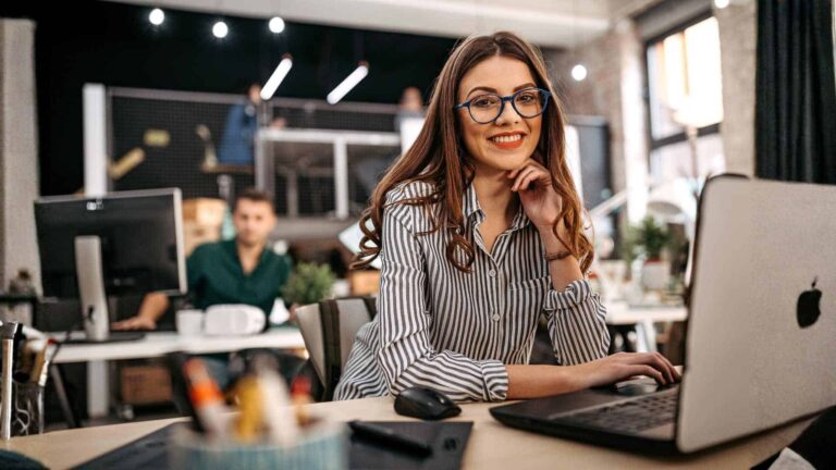 how to launch an ai micro-pilot for a marketing-task featured image