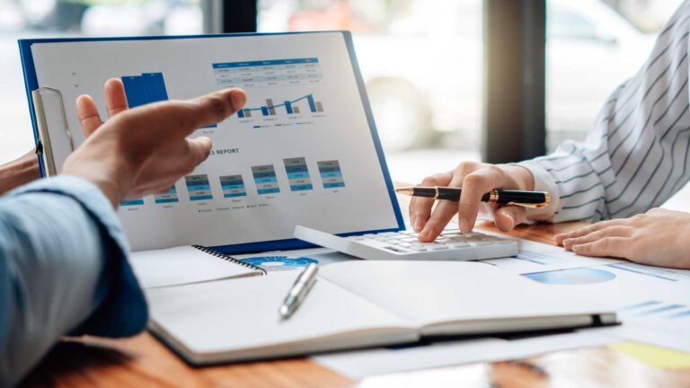 revenue operations analyst featured image